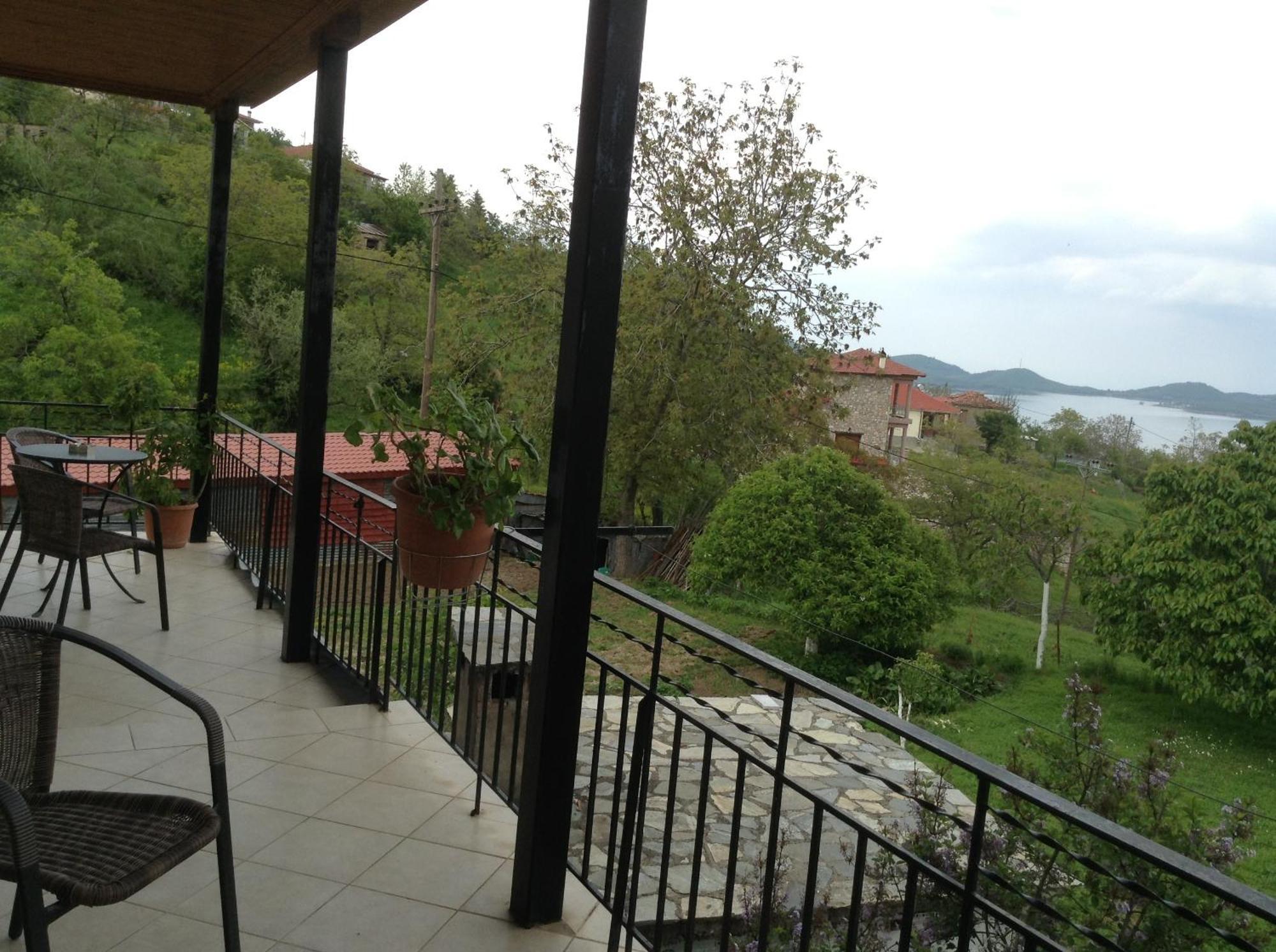 Guesthouse Lamprini Neo Chorio Esterno foto